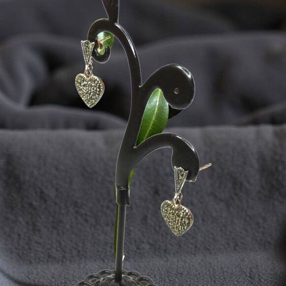 vintage 1950s mc sterling silver tiny crystal heart shaped dangle earrings - Picture 2 of 10